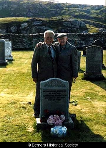 Malcolm Fredrick Macdonald Richings and Jock Robertson at Bosta Cemetery