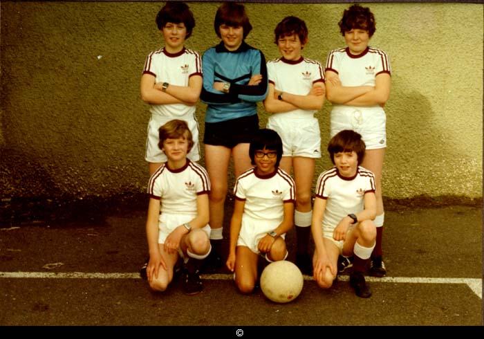 Knockiandue School football team, 1980s